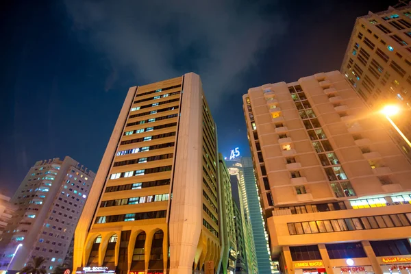 Abu Dhabi Uae December 2016 Downtown Abu Dhabi Buildings Night — Stock Photo, Image