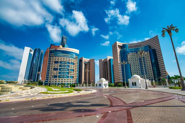 Abu Dhabi Émirats Arabes Unis Décembre 2016 Bâtiments Abu Dhabi — Photo