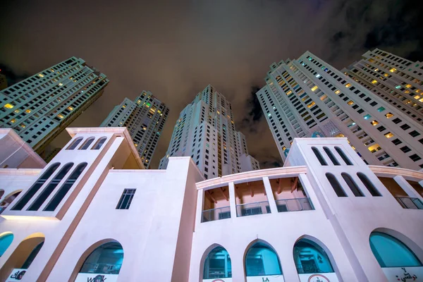 Dubai Marina Skyskrapor Längs Stranden Natten Förenade Arabemiraten — Stockfoto