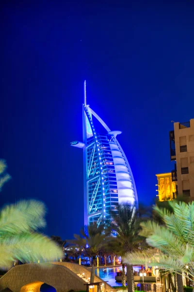 Dubai Uae December 2016 Beautiful Lights Madinat Jumeirah Burj Arab — Stock Photo, Image