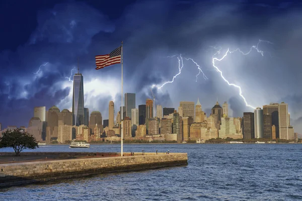 Downtown Manhattan Skyline Sob Uma Tempestade Vindoura Nova York Eua — Fotografia de Stock