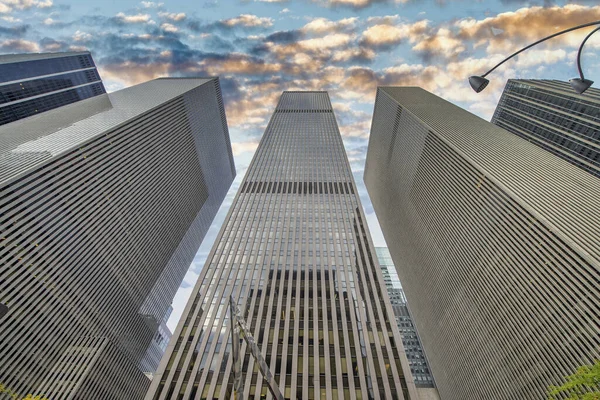 Lange Wolkenkrabbers Van New York Business Center Zonsondergang Uitzicht Vanaf — Stockfoto