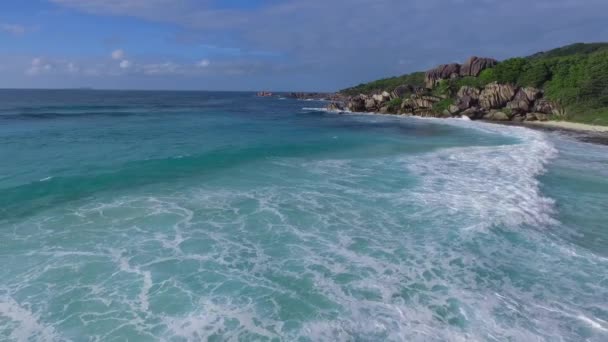 Aerial Footage Beautiful Wavy Blue Sea — Stock Video
