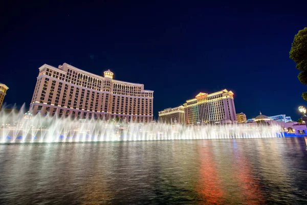 Las Vegas Junio 2018 Luces Nocturnas Del Hotel Bellagio Franja — Foto de Stock
