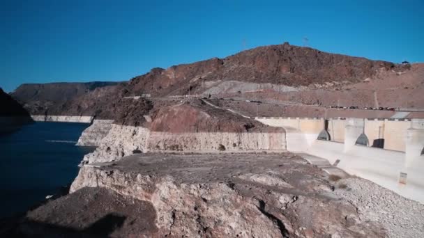 Vista panorámica de la presa Hoover en temporada de verano, Estados Unidos — Vídeos de Stock