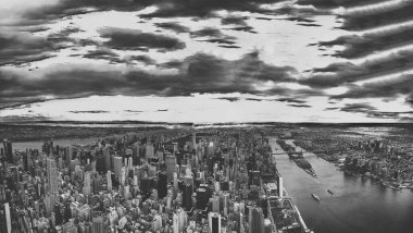 New York City, ABD 'deki helikopterden Manhattan ve Roosevelt Adası.