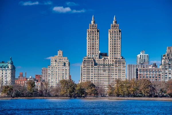 Manhattan Skyline Einem Wintertag Vom Central Park Lake New York — Stockfoto