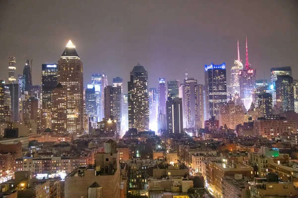 Nueva York City Diciembre 2018 Skyline Nocturno Del Midtown Manhattan — Foto de Stock