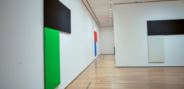 NEW YORK CITY - HAZİRAN 2013: Bir şehir sanat müzesinin içi.