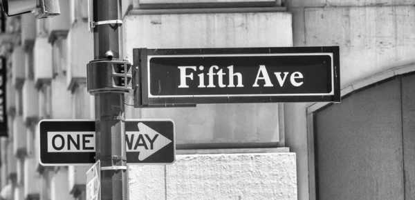 New York City June 2013 Direction Street Signs Manhattan — Stock Photo, Image