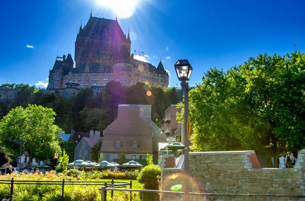 Hrad Quebec City Jak Vidět Trajektové Lodi Chateau Frontenac Krásného — Stock fotografie
