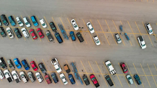 Aerial View Cars Large Outdoor Parking Lots Usa Outlet Mall — Stock Photo, Image