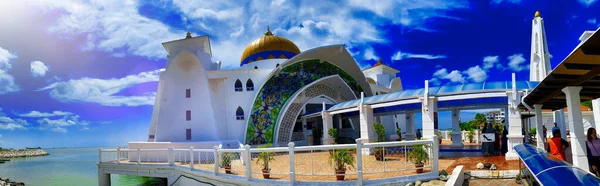 Malacca Malaysia Dezember 2019 Touristen Genießen Die Moschee Der Melaka — Stockfoto