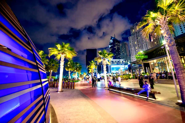 Dubai Uae December 2016 Tourists Dubai Marina Promenade Night Uae — Stock Photo, Image