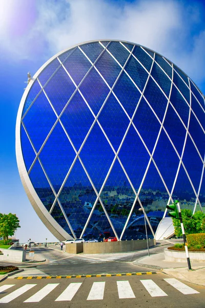 Abu Dhabi Uae Δεκεμβρίου 2016 Κτίριο Έδρας Aldar Πρόκειται Για — Φωτογραφία Αρχείου