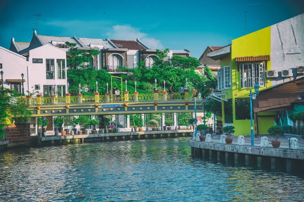 Malacca Malaysia Dicembre 2019 Turisti Lungo Fiume Melaka Una Bella — Foto Stock