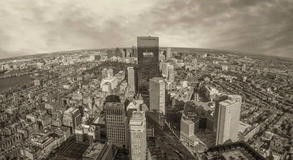 Cores Incríveis Pôr Sol Boston Vista Aérea Horizonte Cidade Entardecer — Fotografia de Stock