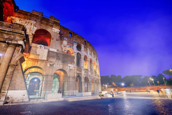 Rome Italie Juin 2014 Colisée Place Homonyme Par Une Nuit — Photo