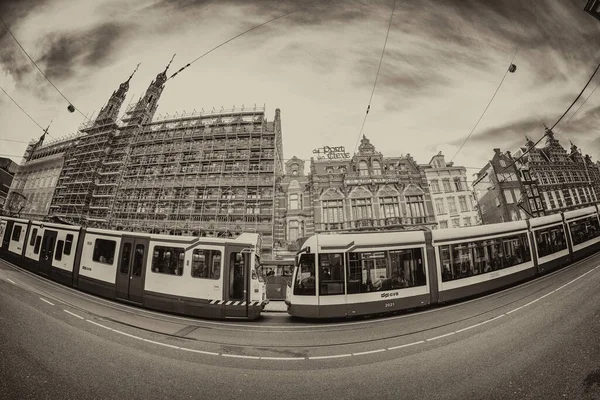 Amsterdam Netherlands Nisan 2015 Ünlü Beyaz Mavi Tramvay Şehir Merkezi — Stok fotoğraf
