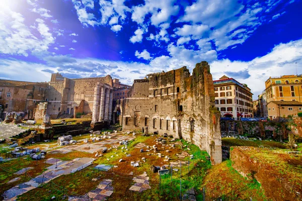 Roma Itália Junho 2014 Antigas Ruínas Fórum Trajano Foro Traiano — Fotografia de Stock