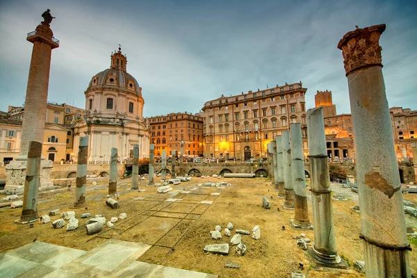 Рим Италия Июнь 2014 Древние Руины Траянского Форума Форума Траяно — стоковое фото