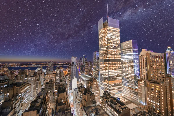Αεροφωτογραφία Του Μανχάταν Ουρανοξύστες Κάτω Από Μια Έναστρη Νύχτα Νέα — Φωτογραφία Αρχείου