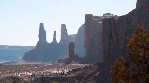 Vedere uimitoare a Monument Valley în sezonul de vară, SUA — Videoclip de stoc