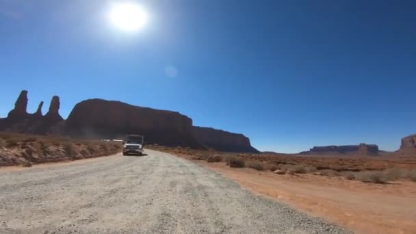 美国瓦莱丽- 2019年7月：夏季穿越峡谷，从车头看 — 图库视频影像