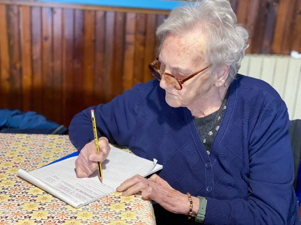 Portrait Senior Lady Writing Close Shallow Depth Field Old Woman — Stock Photo, Image