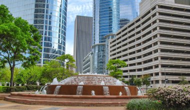 Houston gökdelenleri güneşli bir günde, Teksas.