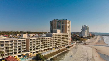 Güneşli bir günde, Güney Carolina 'daki Myrtle Sahili' nin panoramik hava manzarası..