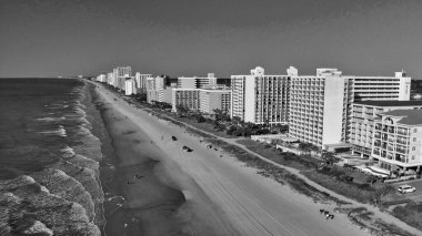 Güneşli bir günde, Güney Carolina 'daki Myrtle Sahili' nin panoramik hava manzarası..