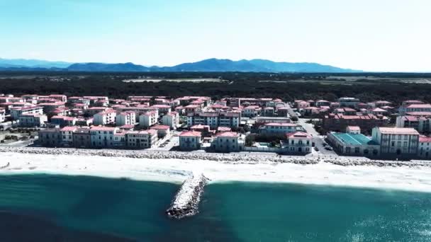 Incredibile vista aerea sulla costa di Marina di Pisa, Toscana — Video Stock