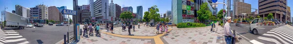 Tokyo Japan Maj 2016 Turister Och Lokalbefolkning Gatorna Shinjuku Panoramautsikt — Stockfoto