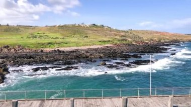 Büyük okyanus yolu kıyısı güzel güneşli bir günde, Avustralya