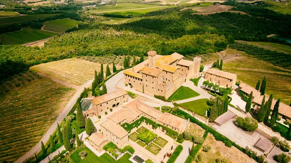 Vista Aérea Del Castillo Banfi Desde Dron Toscana Temporada Primavera — Foto de Stock