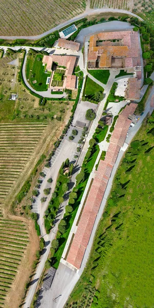 Vista Aérea Del Castillo Banfi Desde Dron Toscana Temporada Primavera —  Fotos de Stock