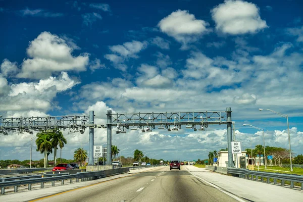 Kwiacida Luty 2016 Droga Key West Piękny Słoneczny Dzień — Zdjęcie stockowe