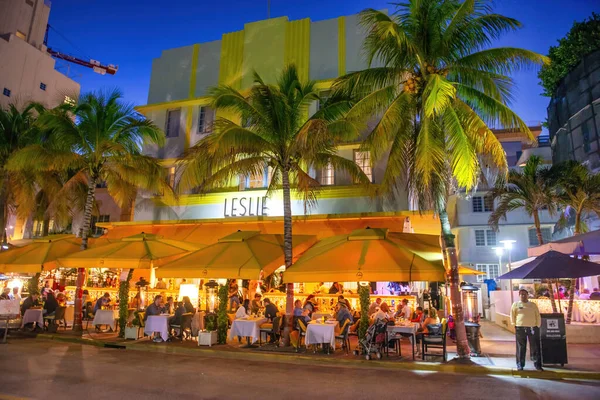 Miami Beach Februar 2016 Ocean Boulevard Pubs Und Verkehr Der — Stockfoto