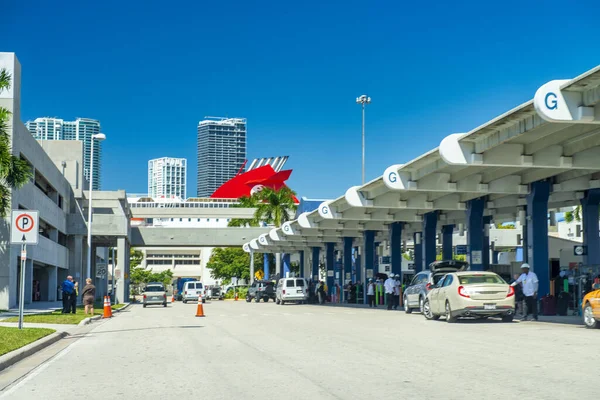 Miami Luty 2016 Wejście Statki Wycieczkowe Porcie Miami — Zdjęcie stockowe
