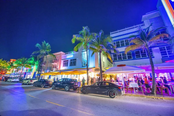 Miami Φεβρουαριοσ 2016 Νυχτερινή Ζωή Κατά Μήκος Του Ocean Boulevar — Φωτογραφία Αρχείου