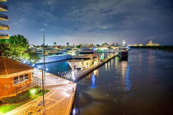 Boats Buildings Coral Bay Night Fort Lauderdale — Stock Photo, Image