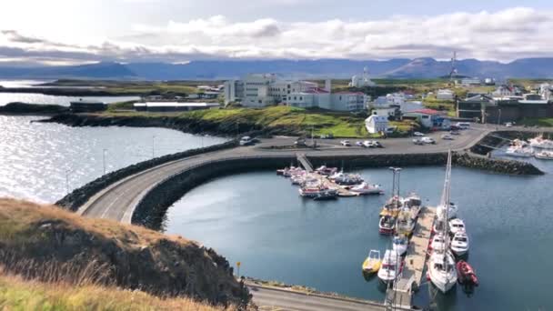 Stykkisholmur skyline aéreo na temporada de verão, Islândia — Vídeo de Stock