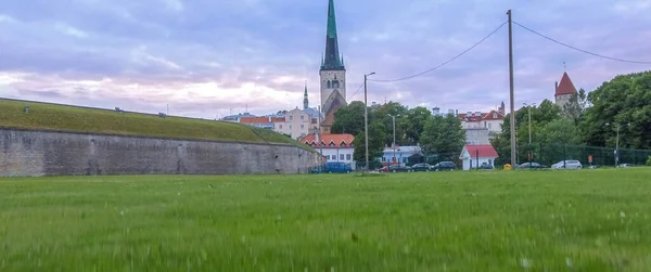 Panoramiczny Widok Lotu Ptaka Panoramę Tallina Starożytnego Miasta Pięknym Letnim — Zdjęcie stockowe