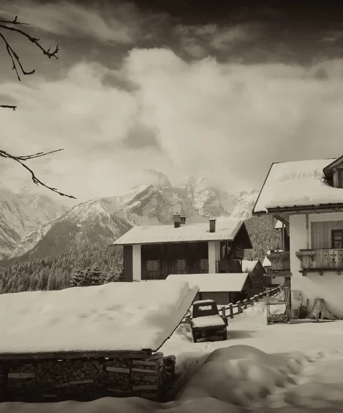 Sněžná Krajina Dolomit Itálii — Stock fotografie