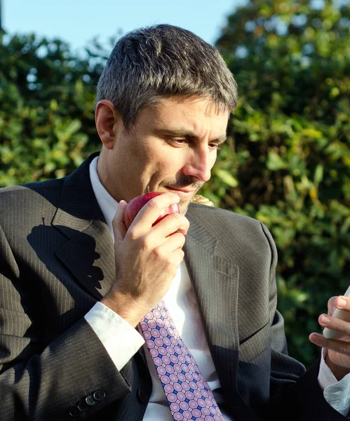 Business Man Outdoor Consulting His Smartphone Italy — Stock Photo, Image