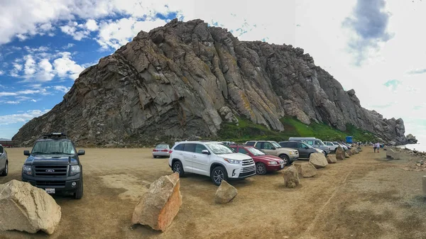 Morro Rock August 2017 Turistbesök Natursköna Klippformationen Detta Stor Attraktion — Stockfoto