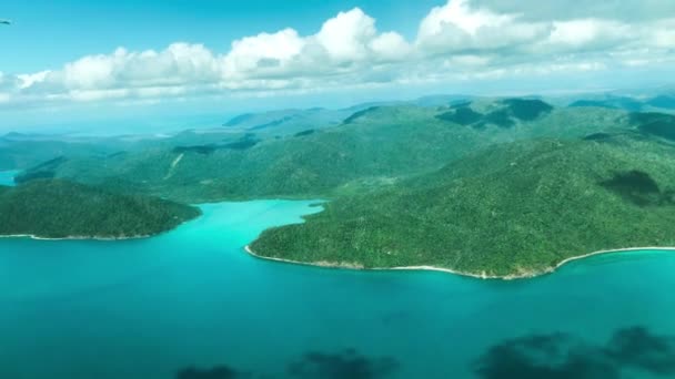 Widok z lotu samolotu na archipelag Wysp Whitsunday — Wideo stockowe