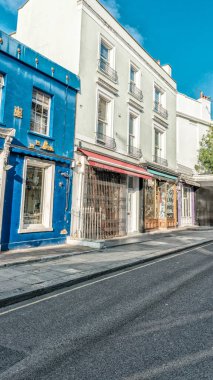 14 Haziran 2015, Notting Hill 'deki Portobello Yolu Binaları. Londra yılda 50 milyon kişi tarafından ziyaret ediliyor..