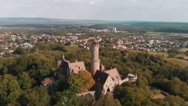Bamberger Altenburg im Sommer, Deutschland. Blick von der Drohne — Stockvideo